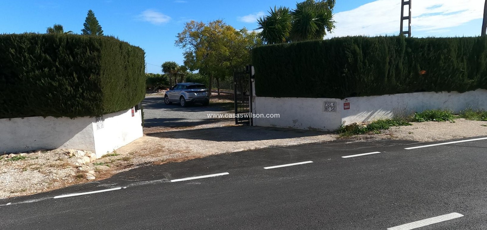 Sale - Villa - Albatera