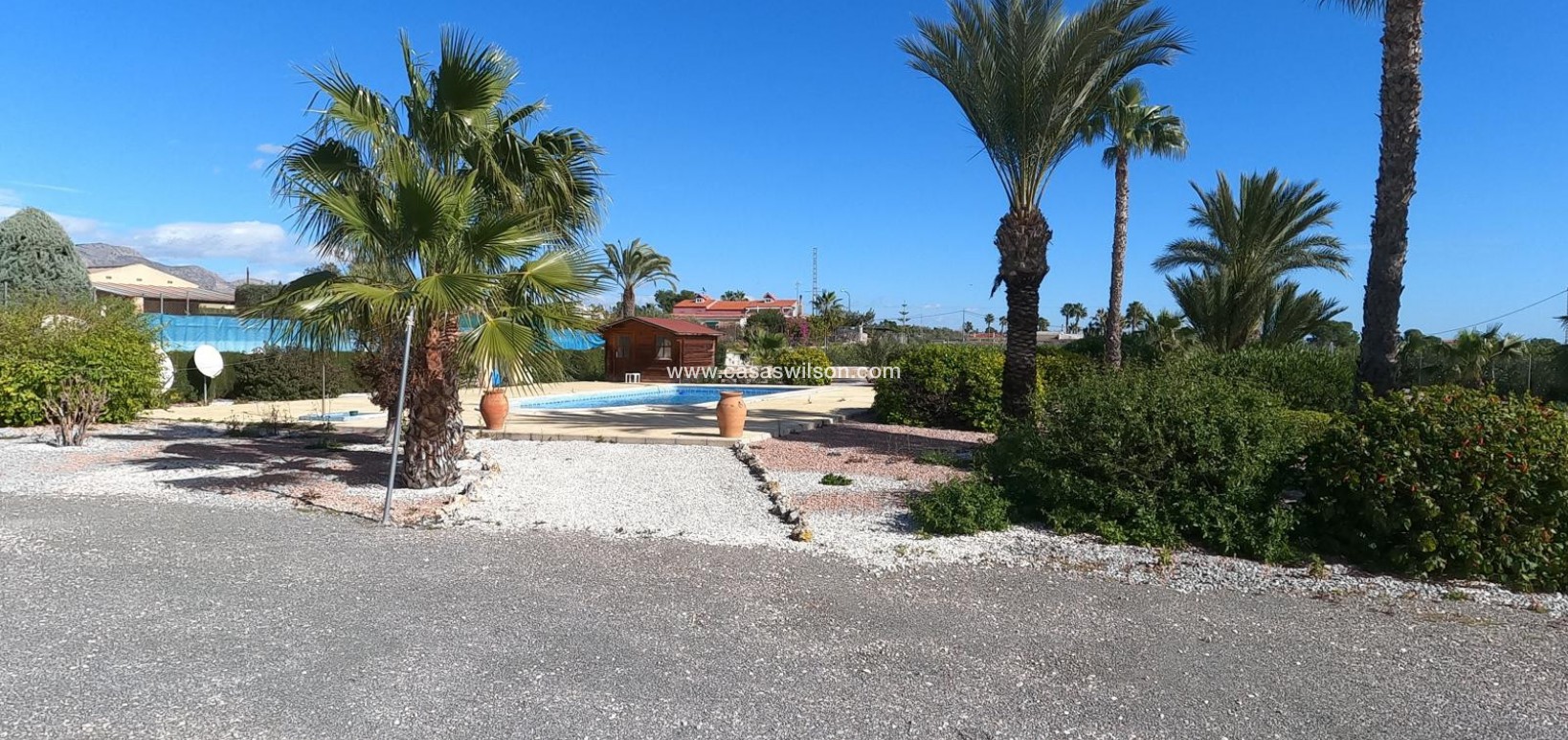 Sale - Villa - Albatera