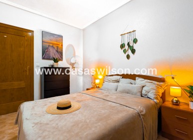 Sale - Apartment - Torrevieja - Costa Blanca