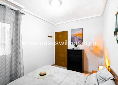 Sale - Apartment - Torrevieja - Costa Blanca