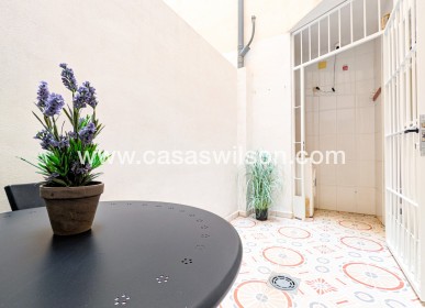 Sale - Apartment - Torrevieja - Costa Blanca