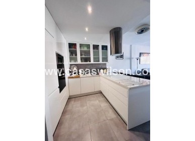 Sale - Apartment - Villamartin - Costa Blanca