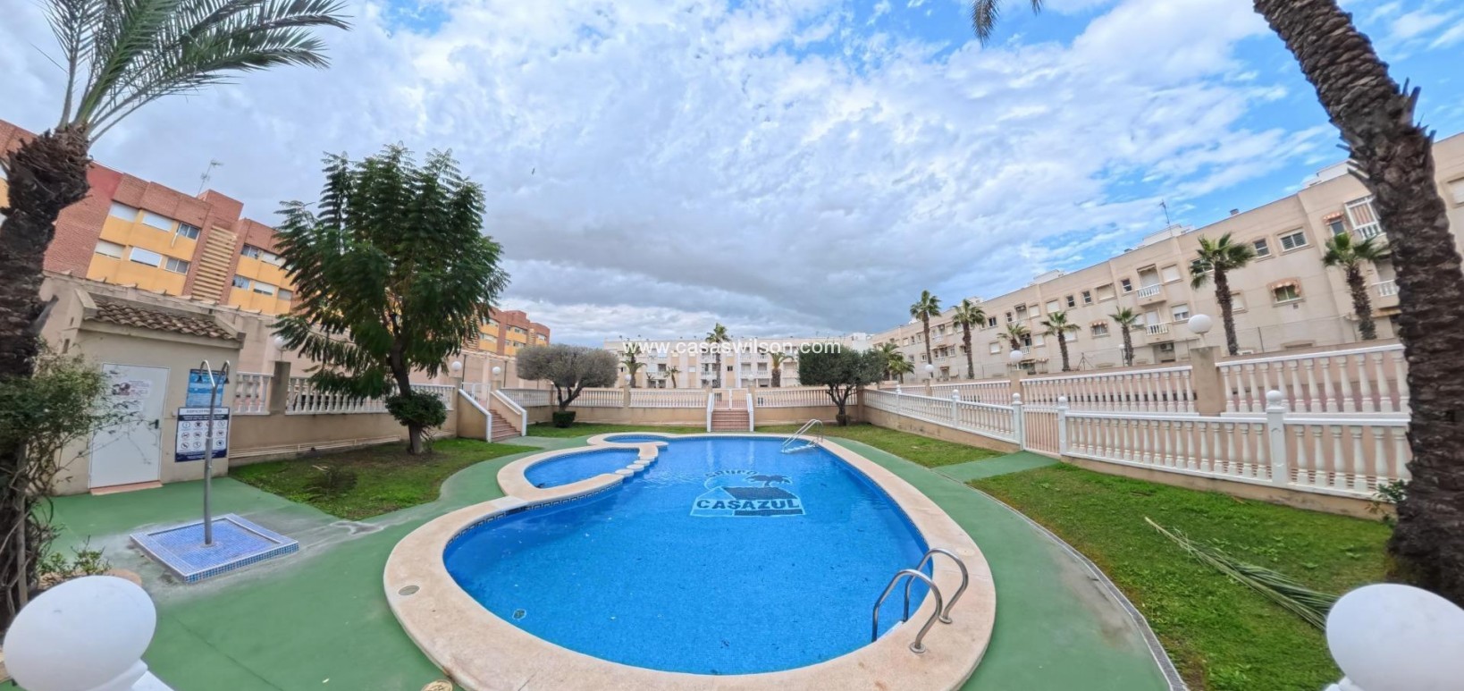 Sale - Apartment - Torrevieja - Centro