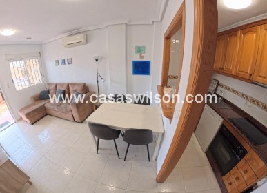 Sale - Apartment - Torrevieja - Centro