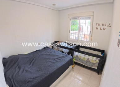 Sale - Apartment - Torrevieja - Centro