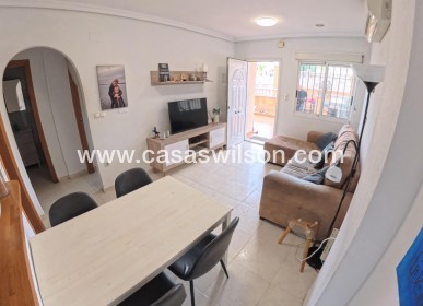 Sale - Apartment - Torrevieja - Centro