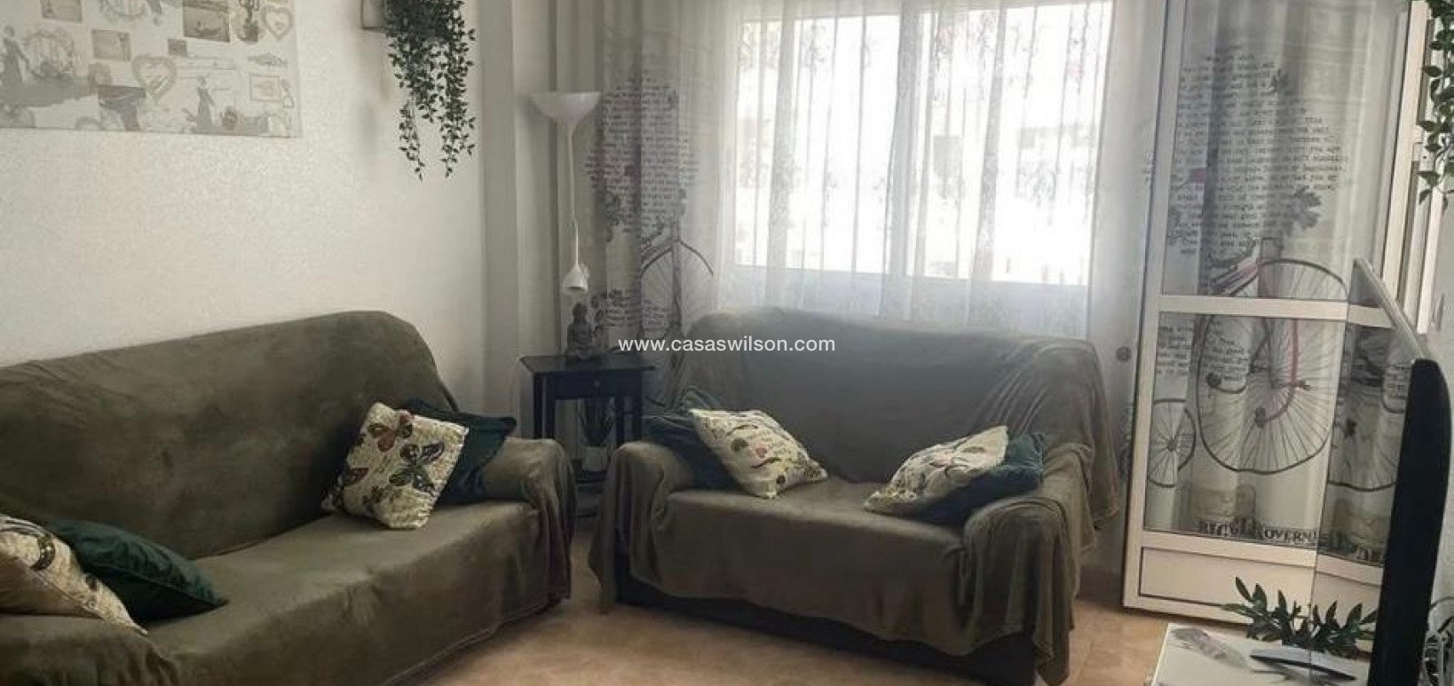 Sale - Apartment - Torrevieja - Centro