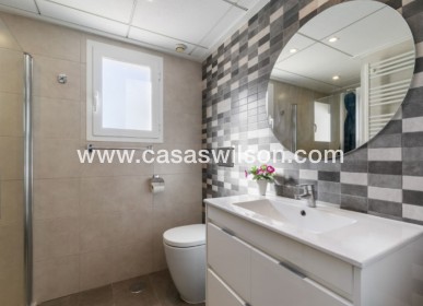 Sale - Appartement - Torrevieja - Costa Blanca