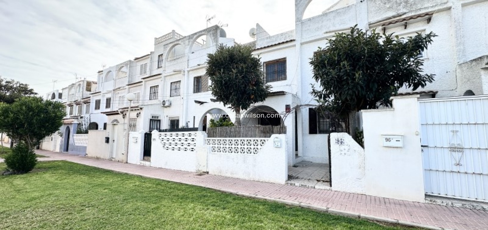 Sale - Townhouse - Torrevieja - Costa Blanca
