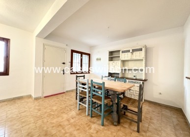 Sale - Townhouse - Torrevieja - Costa Blanca