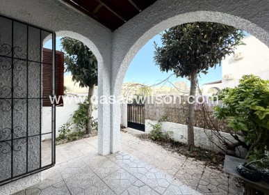 Sale - Townhouse - Torrevieja - Costa Blanca