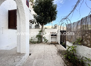 Sale - Townhouse - Torrevieja - Costa Blanca