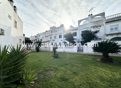 Sale - Townhouse - Torrevieja - Costa Blanca