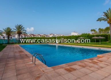 Sale - Townhouse - Torrevieja - Costa Blanca