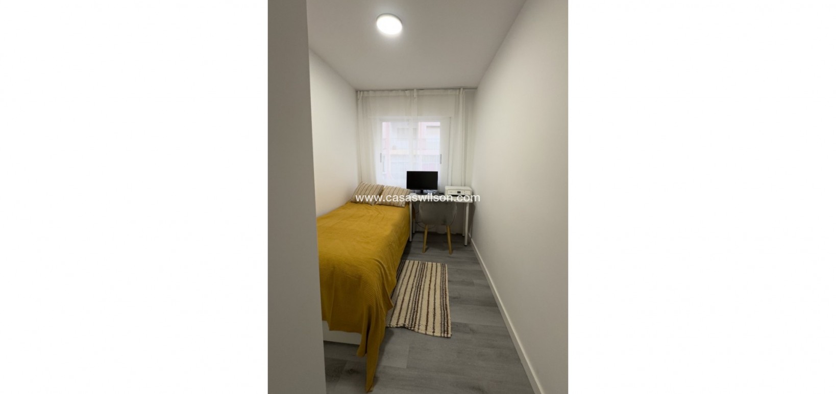 Sale - Appartement - Torrevieja