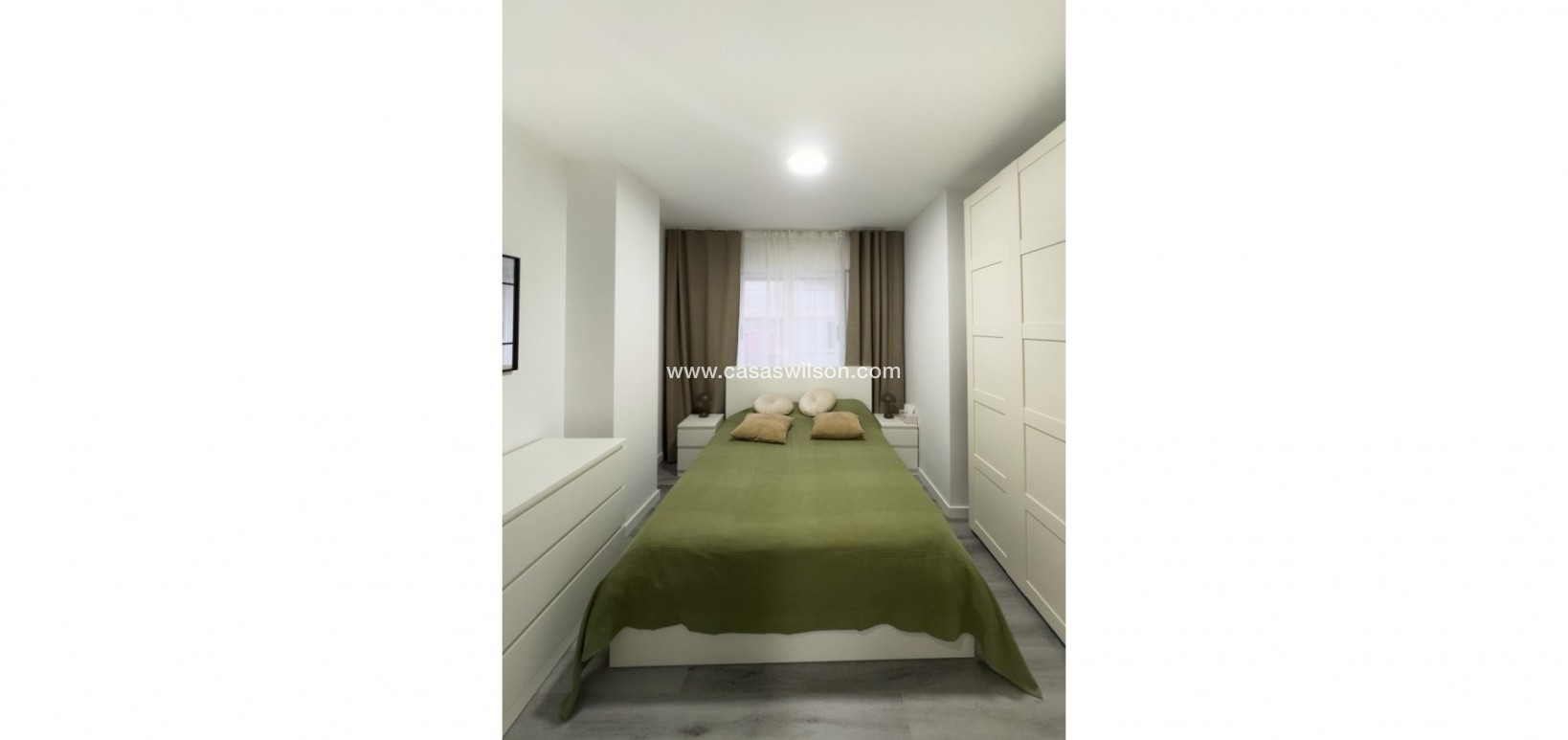 Sale - Appartement - Torrevieja