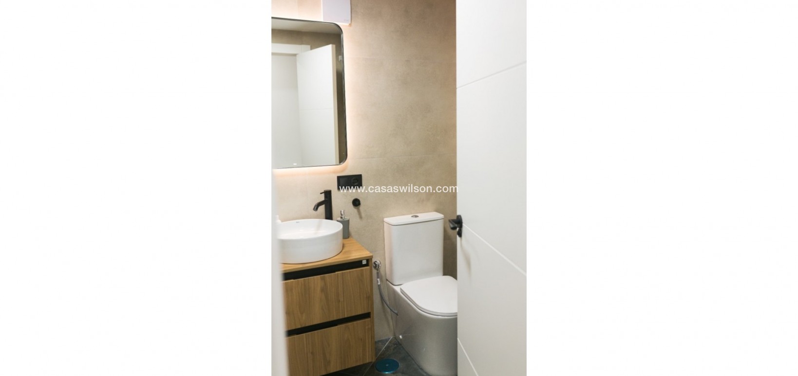 Sale - Appartement - Torrevieja - Costa Blanca