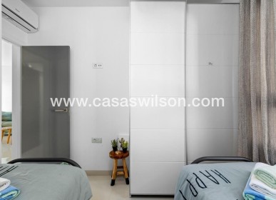 Sale - Apartment - Pilar de la Horadada - Pueblo Latino