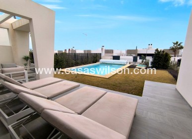 Sale - Villa - Algorfa