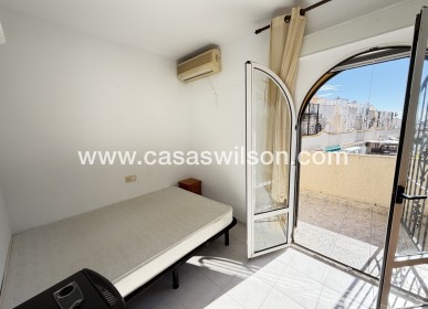 Sale - Townhouse - La Florida