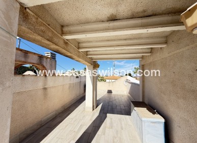 Sale - Townhouse - La Florida