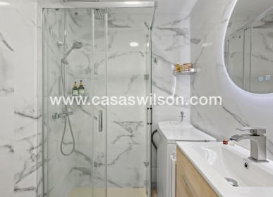 Venta - Apartamento - La Nucía