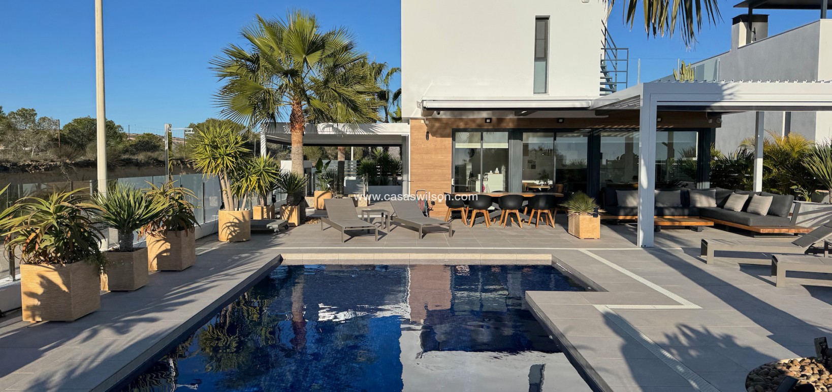 Sale - Villa - Algorfa - La Finca Golf