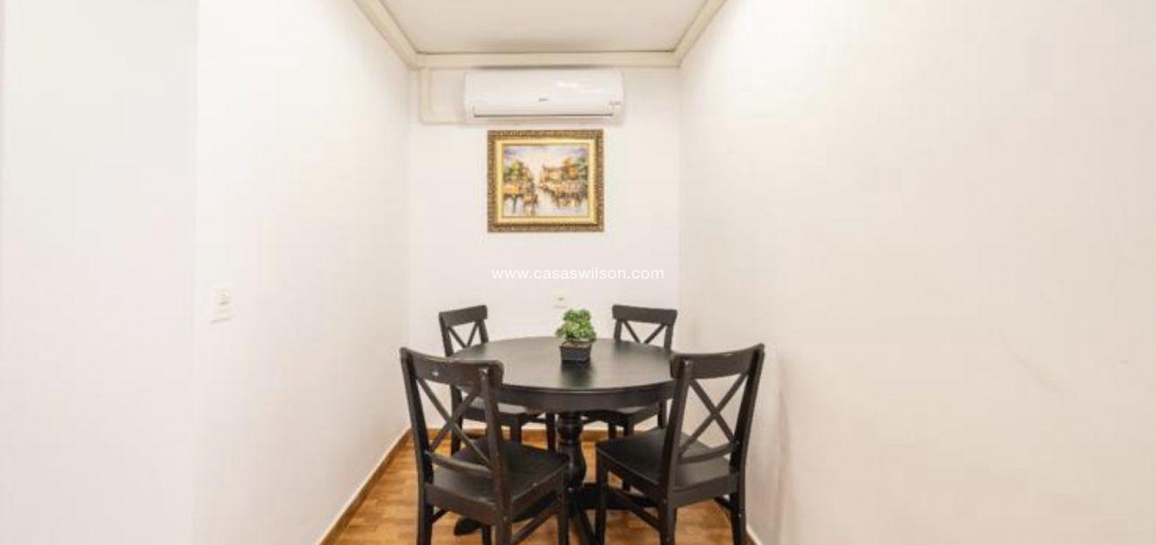 Sale - Apartment - Torrevieja - La Mata pueblo