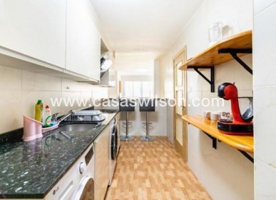 Sale - Apartment - Torrevieja - La Mata pueblo
