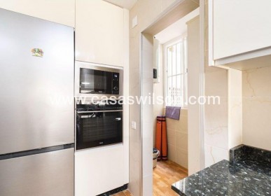 Sale - Apartment - Torrevieja - La Mata pueblo