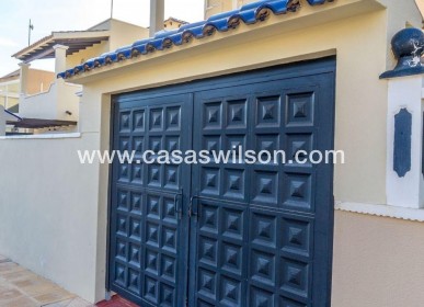 Venta - Chalet - Orihuela Costa - Costa Blanca