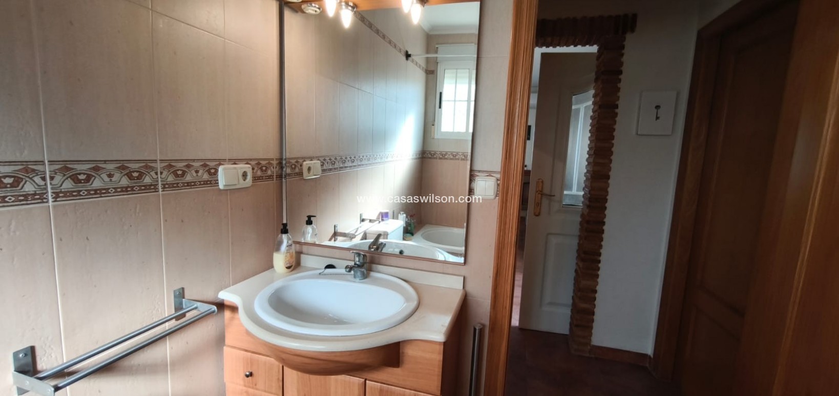 Sale - Villa - Hondón de los Fráiles - Inland