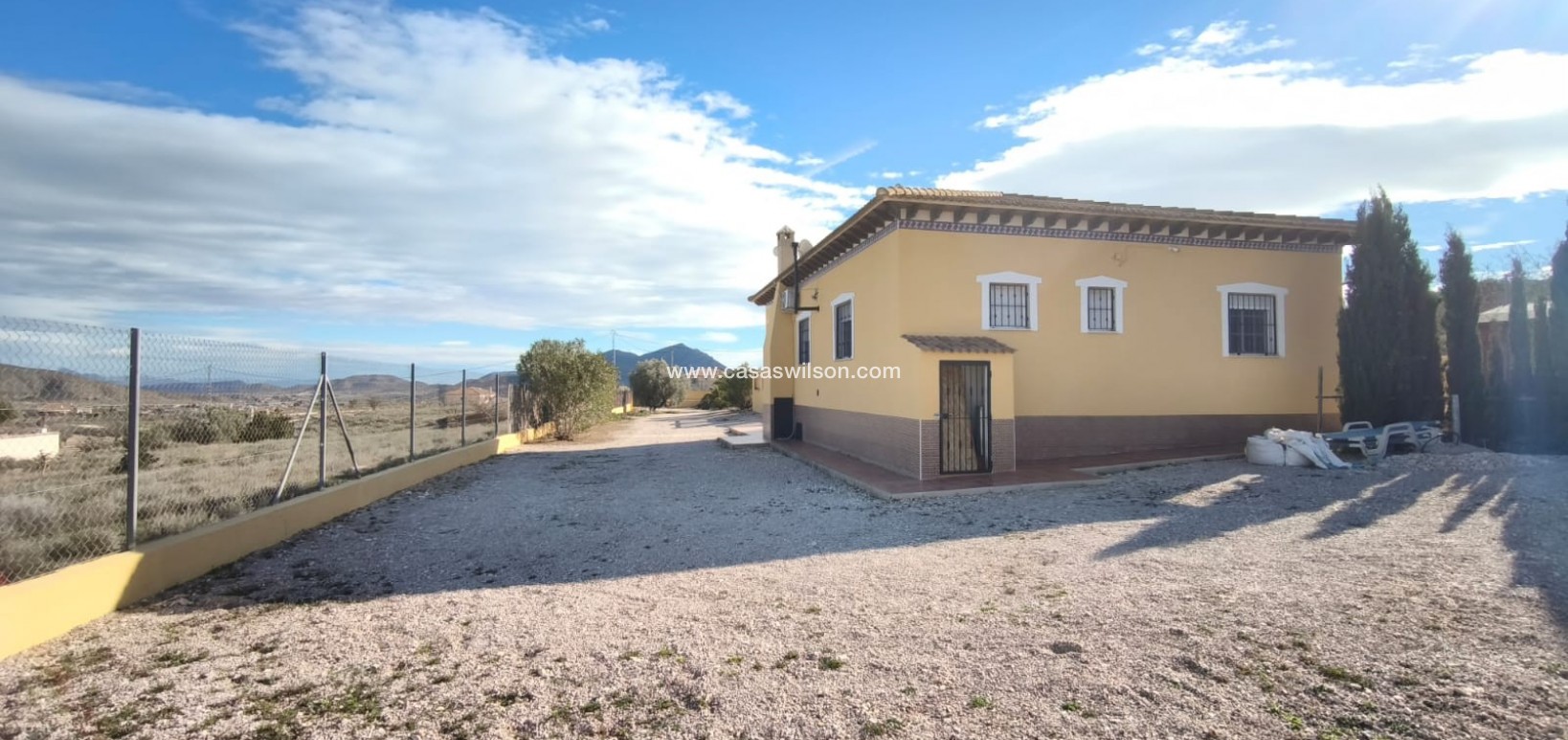 Sale - Villa - Hondón de los Fráiles - Inland