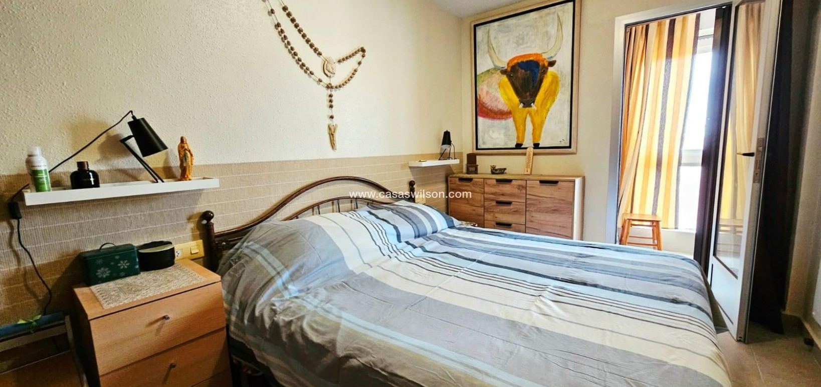 Sale - Apartment - Torrevieja - Playa de los Naufragos