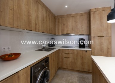 Sale - Townhouse - Torrevieja - Costa Blanca