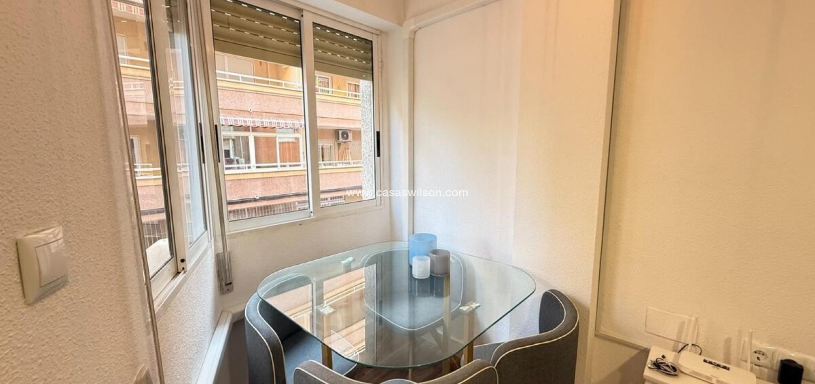 Sale - Appartement - Torrevieja - Costa Blanca