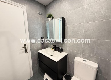 Sale - Appartement - Torrevieja - Costa Blanca