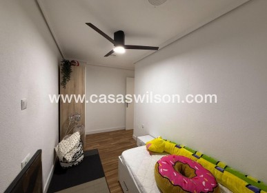 Sale - Appartement - Torrevieja - Costa Blanca