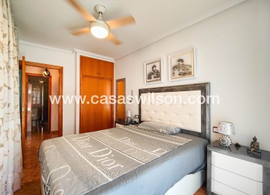 Sale - Appartement - Torrevieja - Costa Blanca