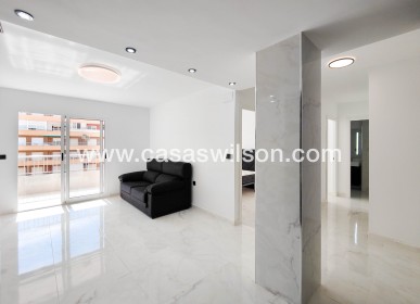 Sale - Appartement - Torrevieja - Costa Blanca