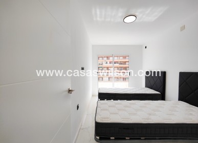 Sale - Appartement - Torrevieja - Costa Blanca