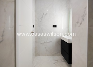 Sale - Appartement - Torrevieja - Costa Blanca