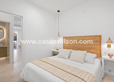 Sale - Townhouse - Torrevieja - Costa Blanca