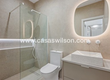 Sale - Townhouse - Torrevieja - Costa Blanca