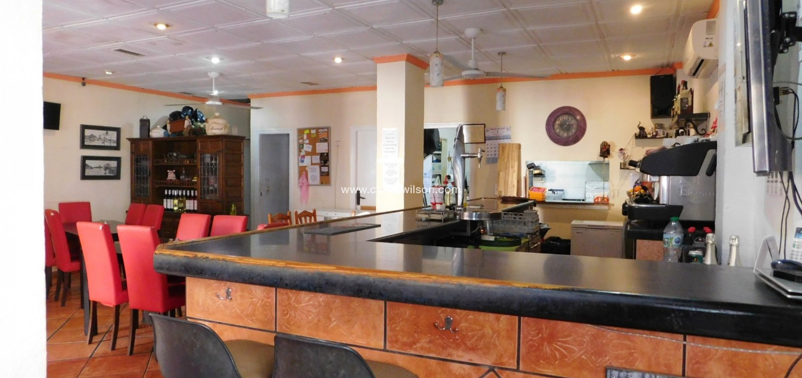 Venta - Local comercial - San Miguel de Salinas