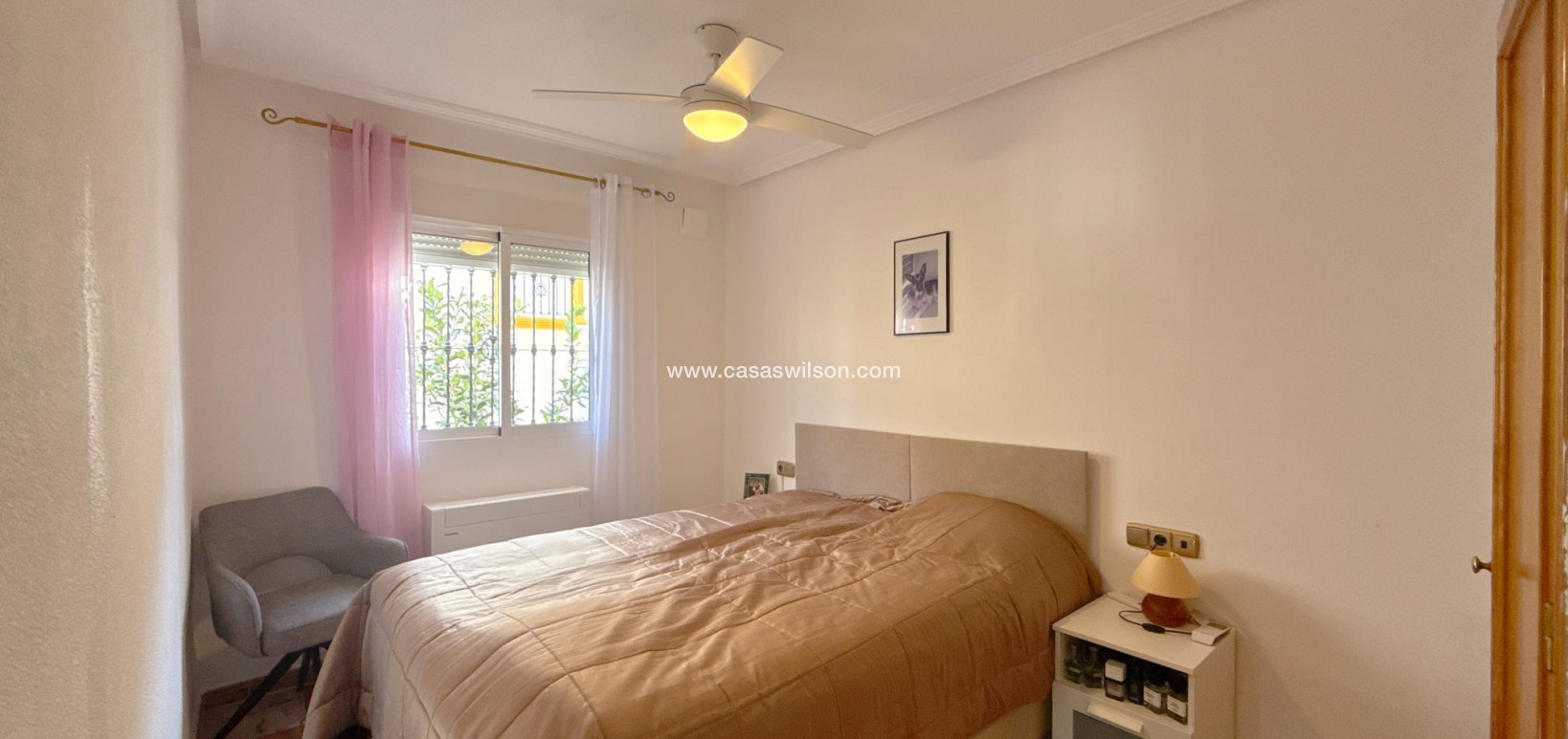 Sale - Bungalow - Cabo Roig