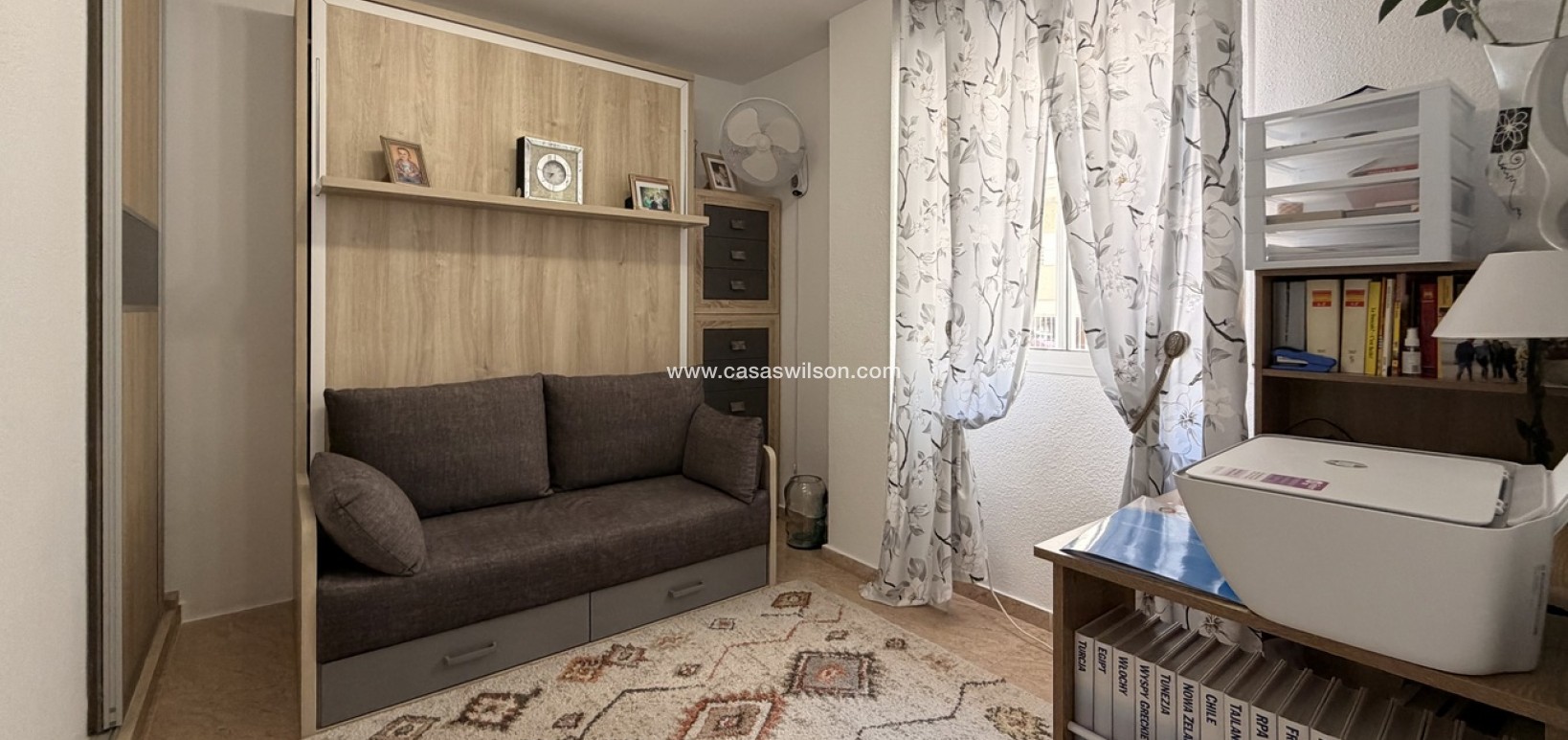 Sale - Apartment - Torrevieja - Urb. Calas Blancas III
