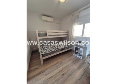 Venta - Adosado - La Rosaleda - Inland