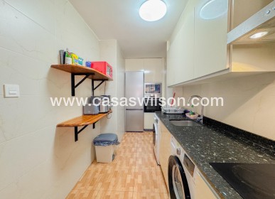Sale - Apartment - Torrevieja - La Mata pueblo