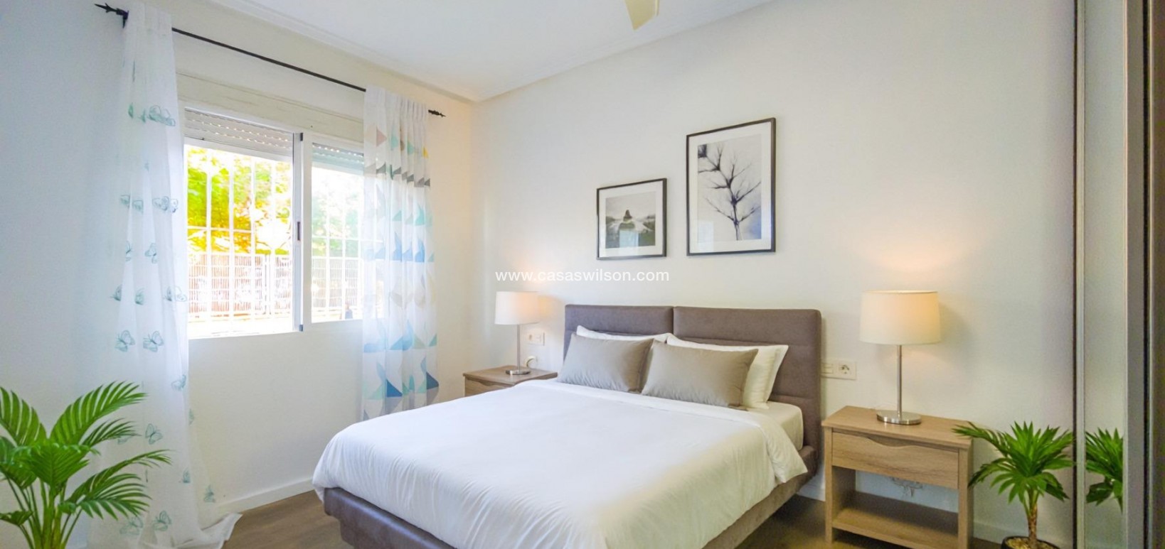 Sale - Apartment - Torrevieja